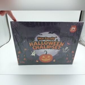 New Family Halloween Chalk Set 24 Colors NIP